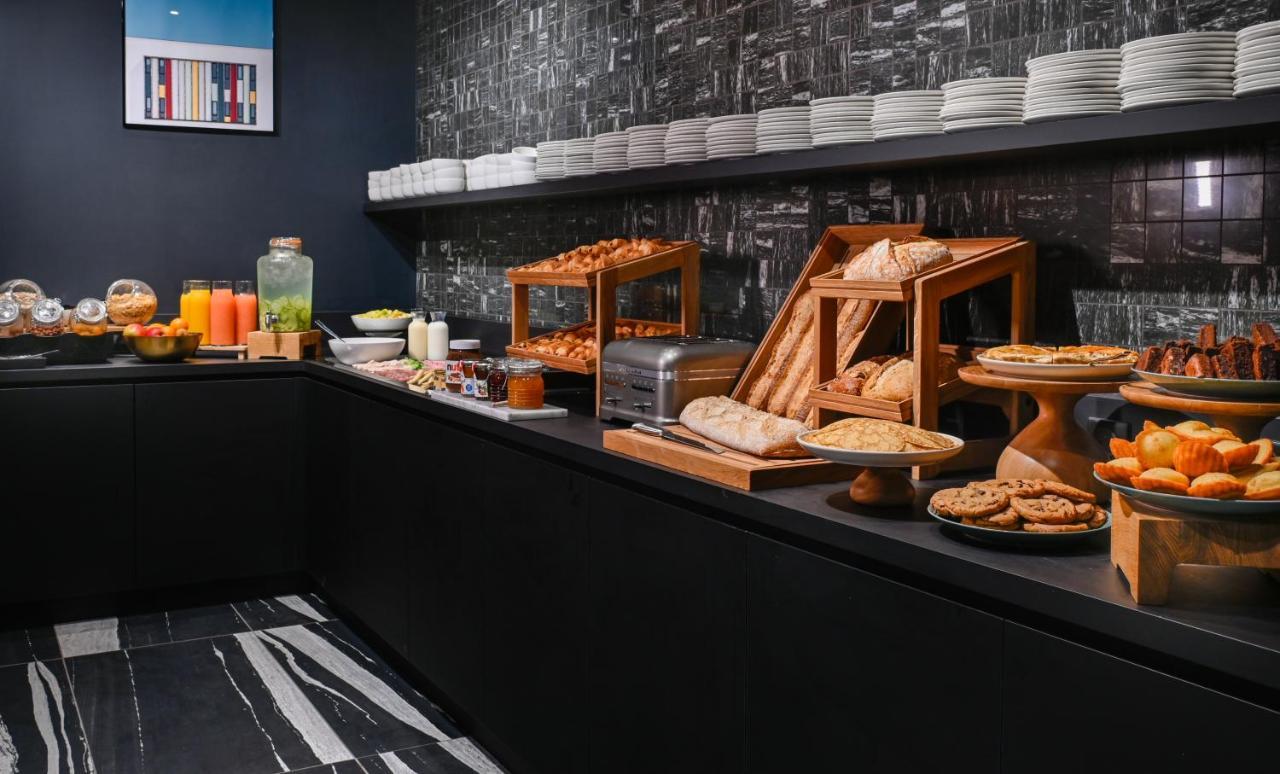 Tribe Paris La Defense Esplanade Hotel กูร์เบอวัวร์ ภายนอก รูปภาพ